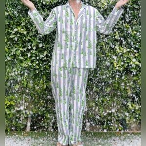 SANT & ABEL Gray Malin Cabana Stripe Winter Wonderland PJs M Skiing Xmas Pajamas